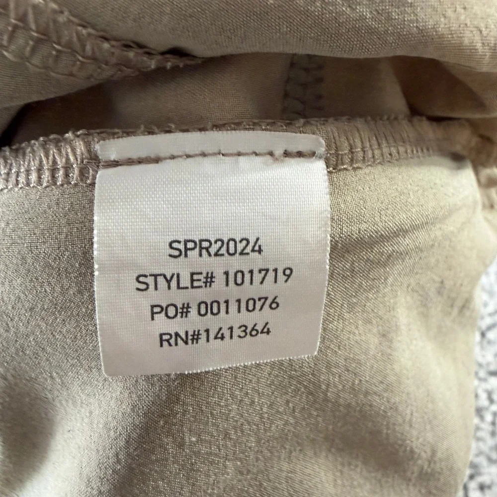 Rhone Mako Athletic Training Shorts Mens XL Tan Khaki 5.5‎ Inch Inseam 101719
